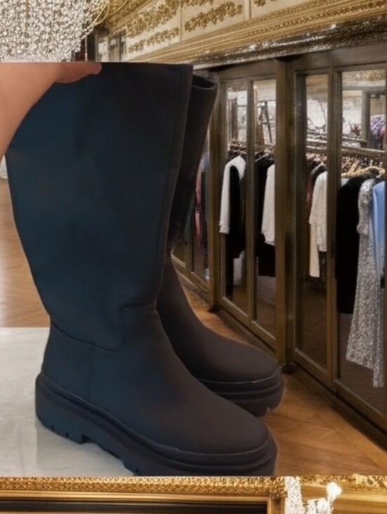 Steve Madden Shoes - Steve Madden Women's Macall Fashion Lug Sole Knee Boot Size 11 Black NEW